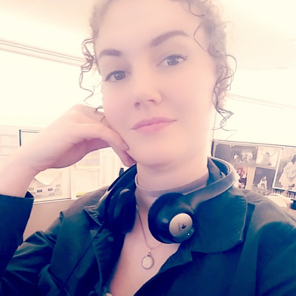 Meet your Posher, Abi